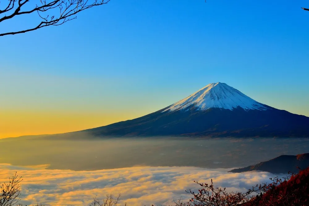 Japan-Volcano